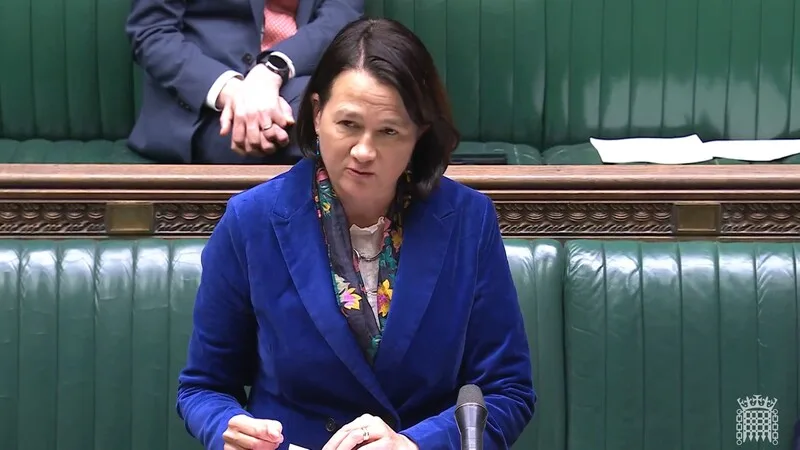 英國外交部主責印太事務的政務次官韋斯特（Catherine West）說，聯大2758決議不應被用以排除台灣有意義參與聯合國或更廣泛的國際體系。圖擷取自英國國會下議院議事轉播。