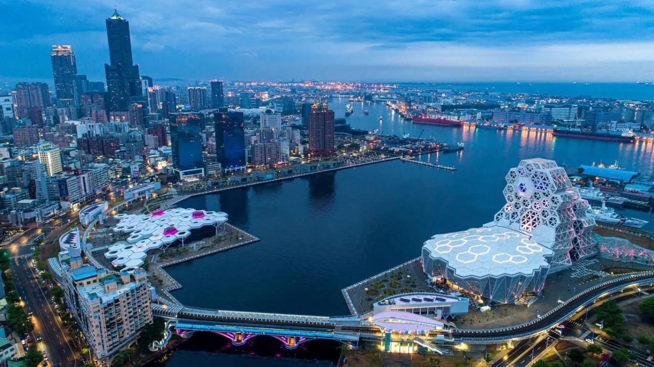 「2025 Kaohsiung Wonderland 冬日遊樂園」，將於2025年1月25日至2月16日登場。高雄市政府提供