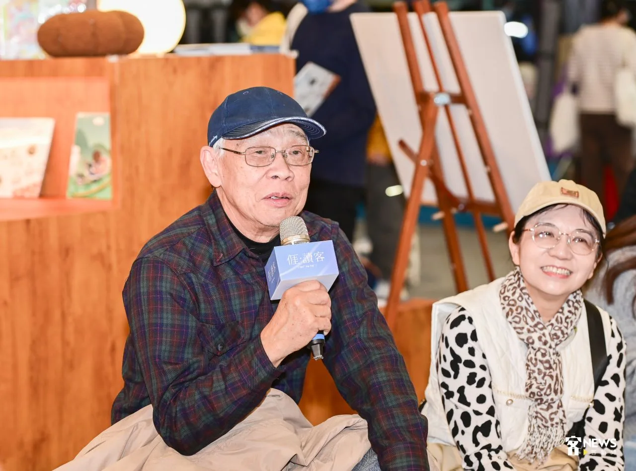 客家館紀錄片《廳下火》聽眾分享，來自馬來西亞的讀者陳欽生也樂於分享大馬當地的祭祀習俗文化。洪俊傑攝