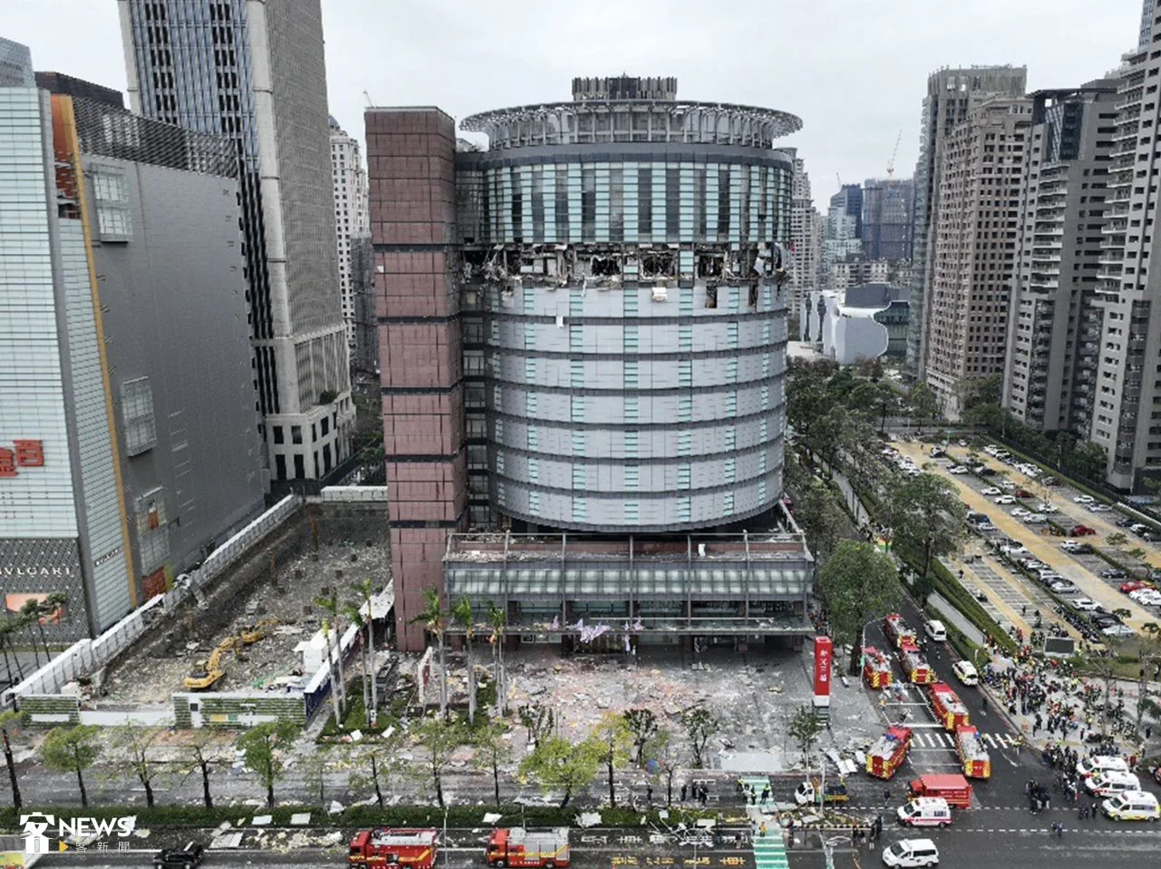 台中新光三越氣爆