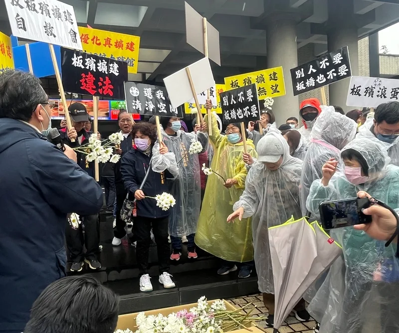 萬人連署反板殯擴建　新北市：有配套依法行政