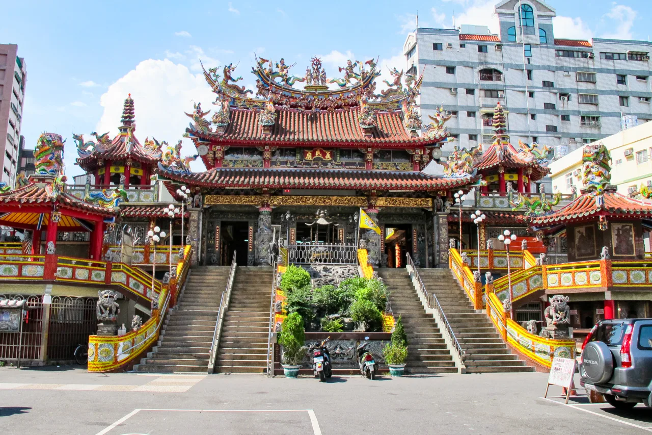 高雄市三民區褒忠義民廟香火源自新埔義民廟,是高雄市客家人的信仰中心。何來美攝