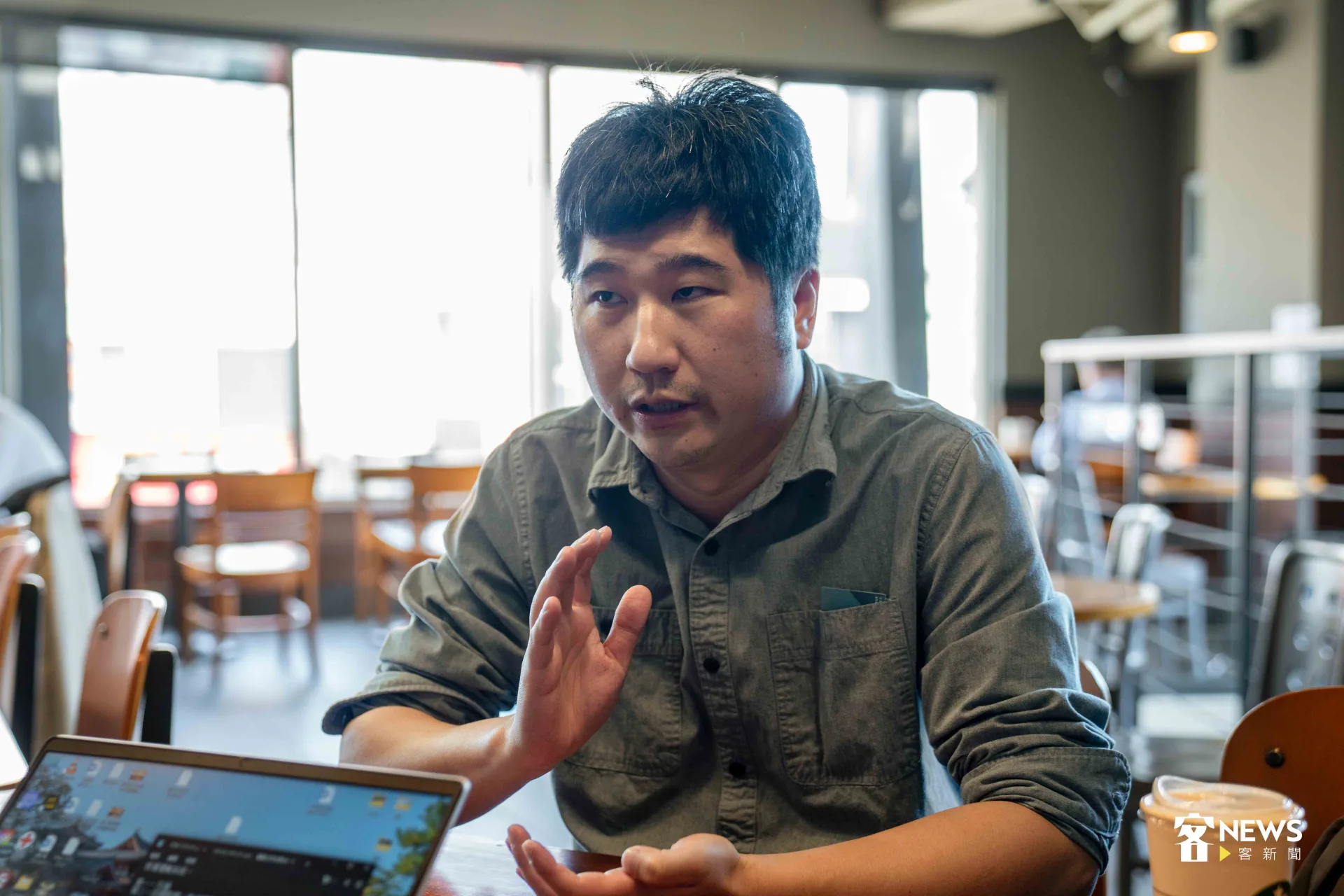 邱星崴對台灣客庄地方創生的困境侃侃而談。范修語攝