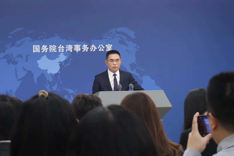 中國大陸國台辦官網26日上線「『台獨』打手、幫凶迫害台灣同胞惡劣行徑舉報專欄」,國台辦發言人陳斌華26日說,設立專欄是為了追責部分台獨分子、側翼網紅充當打手,破壞兩岸和平發展,將依法追責證據確鑿的人士。中央社
