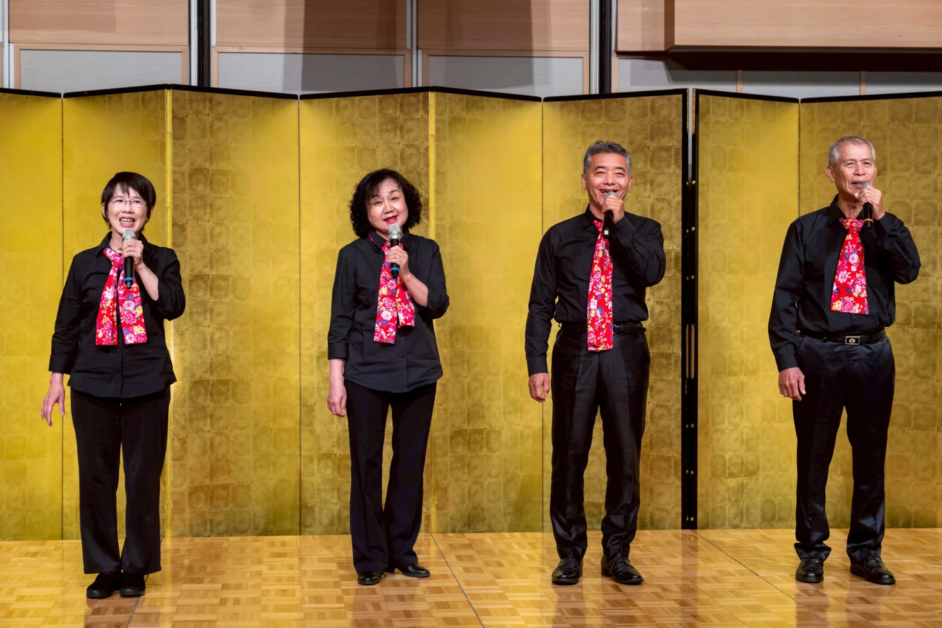 「藍衫樂舞團」也受邀於大會演出「聽見臺灣六堆靚聲」。朱愷元攝