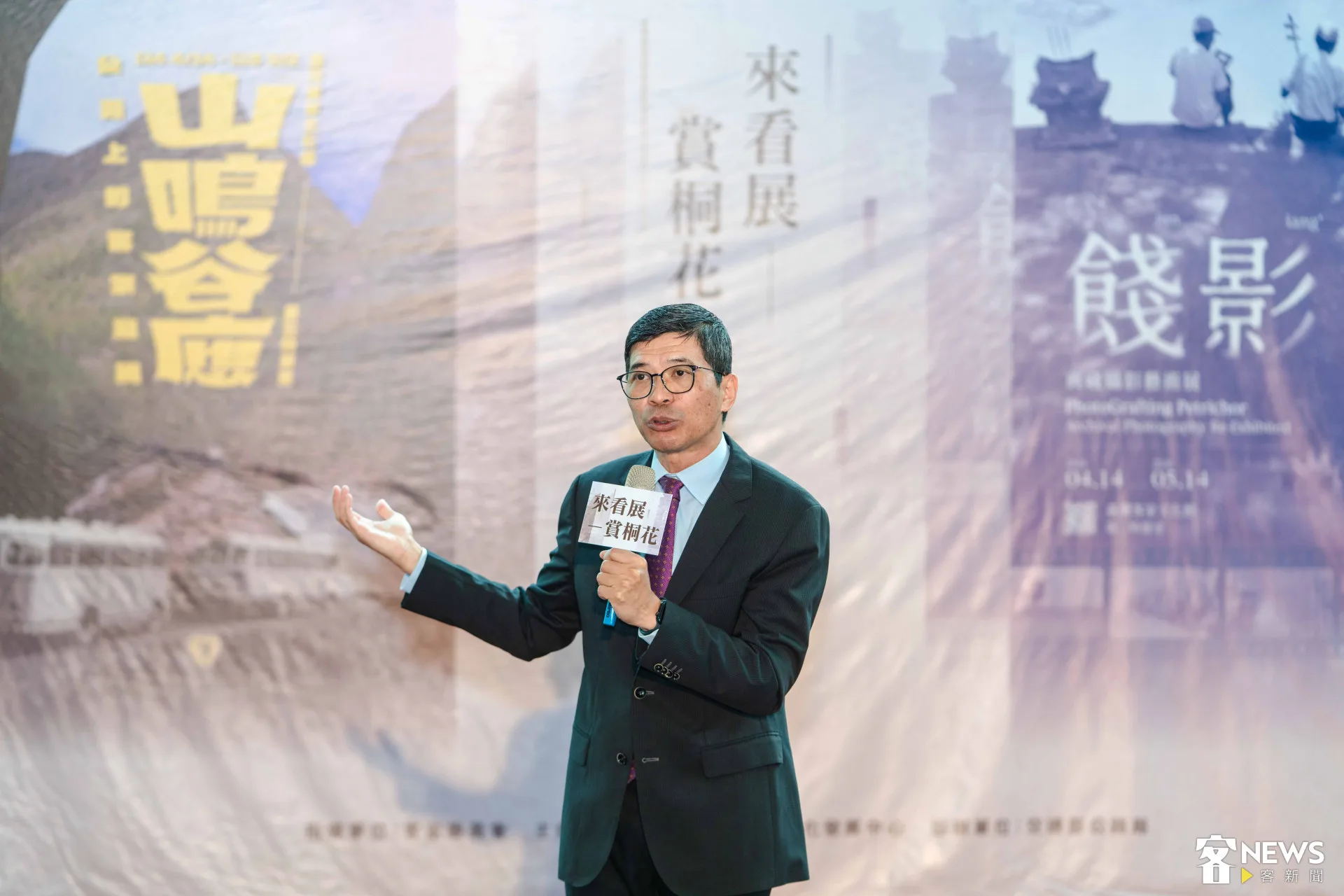 客發中心主任何金樑表示,因為有公路局的交通建設,文化人才可以把故事流傳下去。朱愷元攝