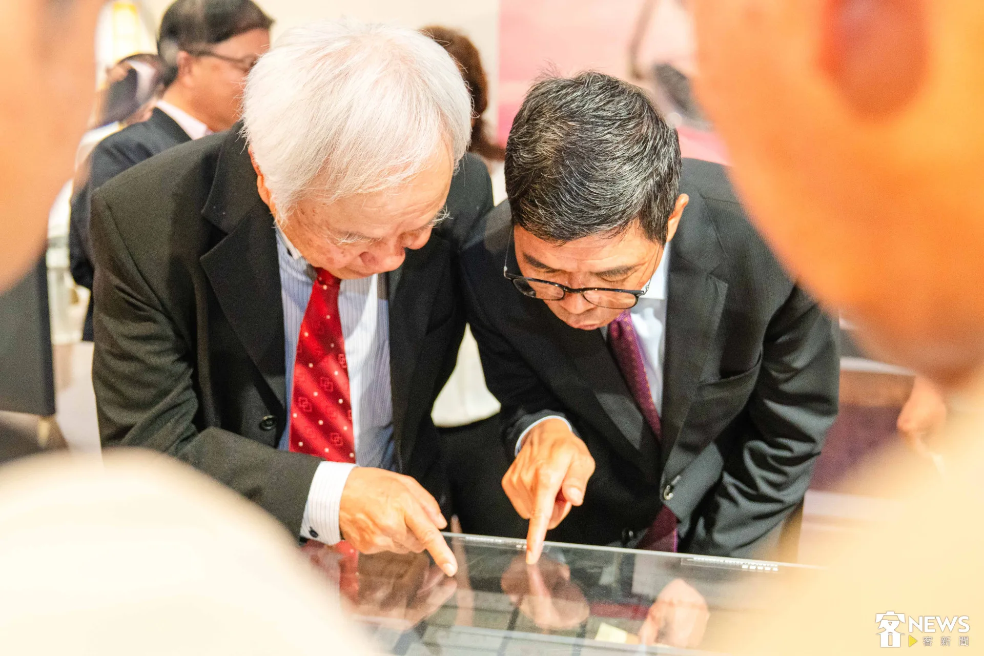 「 山鳴谷應——公路上的客家凝視」特展展出多項值得欣賞的公路歷史文物。朱愷元攝