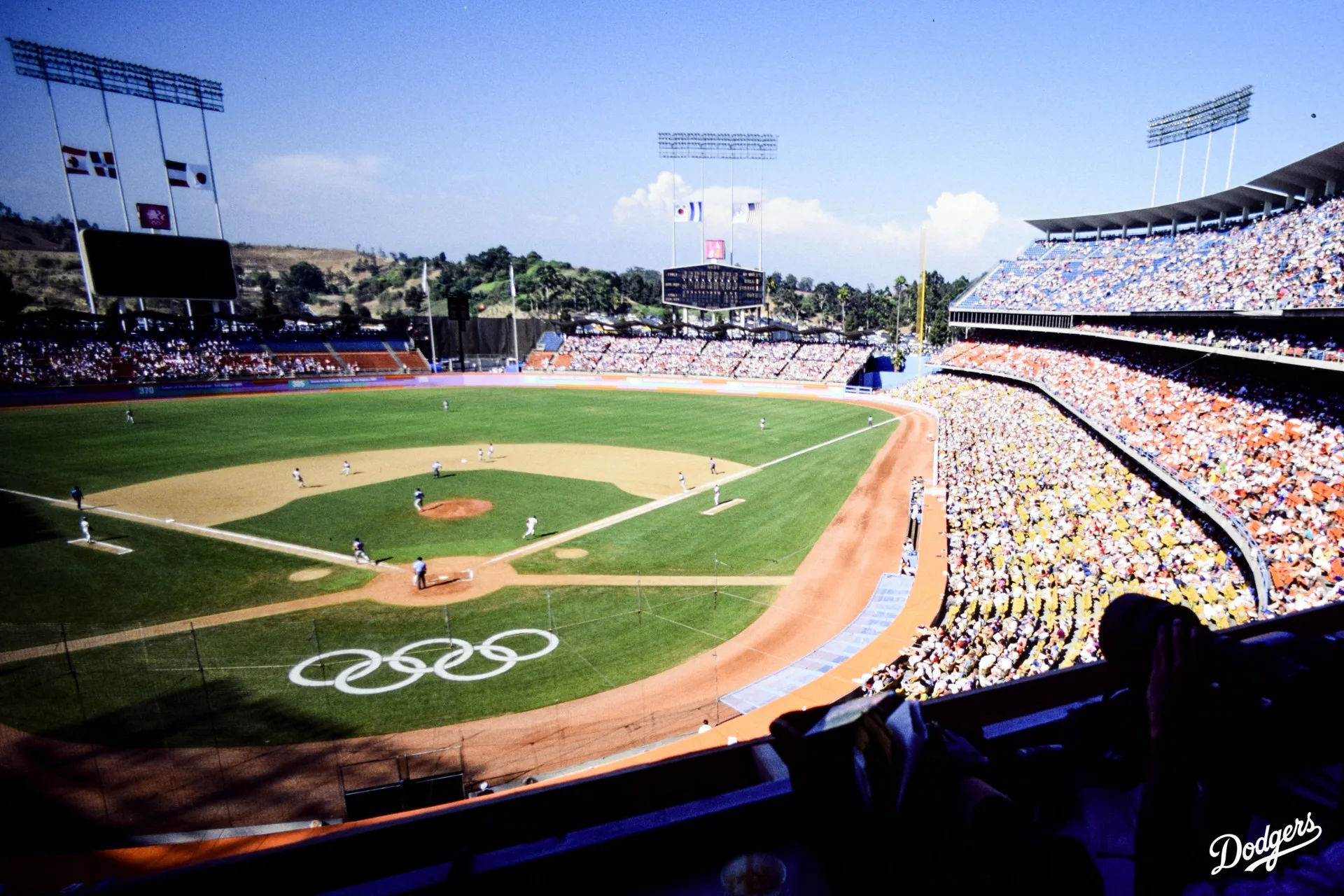1984年洛杉磯奧運時,道奇體育場(Dodger Stadium)也是棒球項目場地。取自Los Angeles Dodgers X