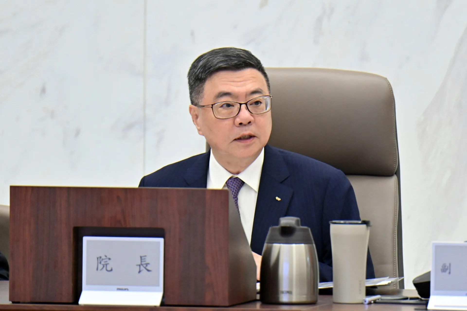 核三廠2號機將於5月17日除役，外界關心是否影響民生電價與能源配比等議題。行政院長卓榮泰今天表示，目前估算都在安全範圍，也會有新的發電機組加入，因此供電無虞。資料照
