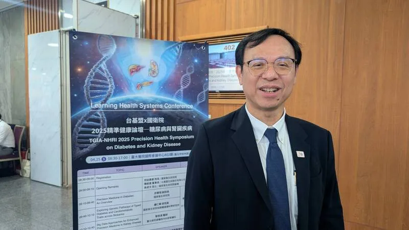 衛福部健保署長石崇良宣布，5月起擴大預立醫療諮商給付對象。中央社