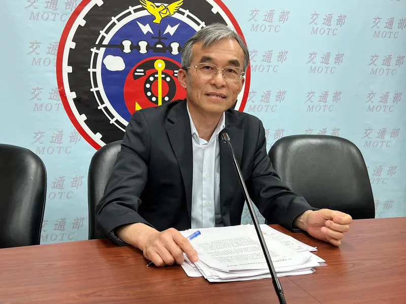 交通部鐵道局副局長呂新喜（圖）6日表示，將盡快補件，希望環評能在第3季通過。中央社