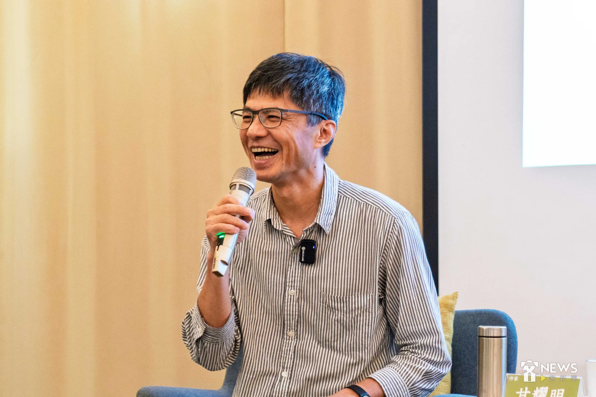 本次客家舞台劇「水鬼學校和失去媽媽的水獺」改編自知名客籍作家甘耀明經典同名小說，圖為甘耀明。資料照，李台源攝