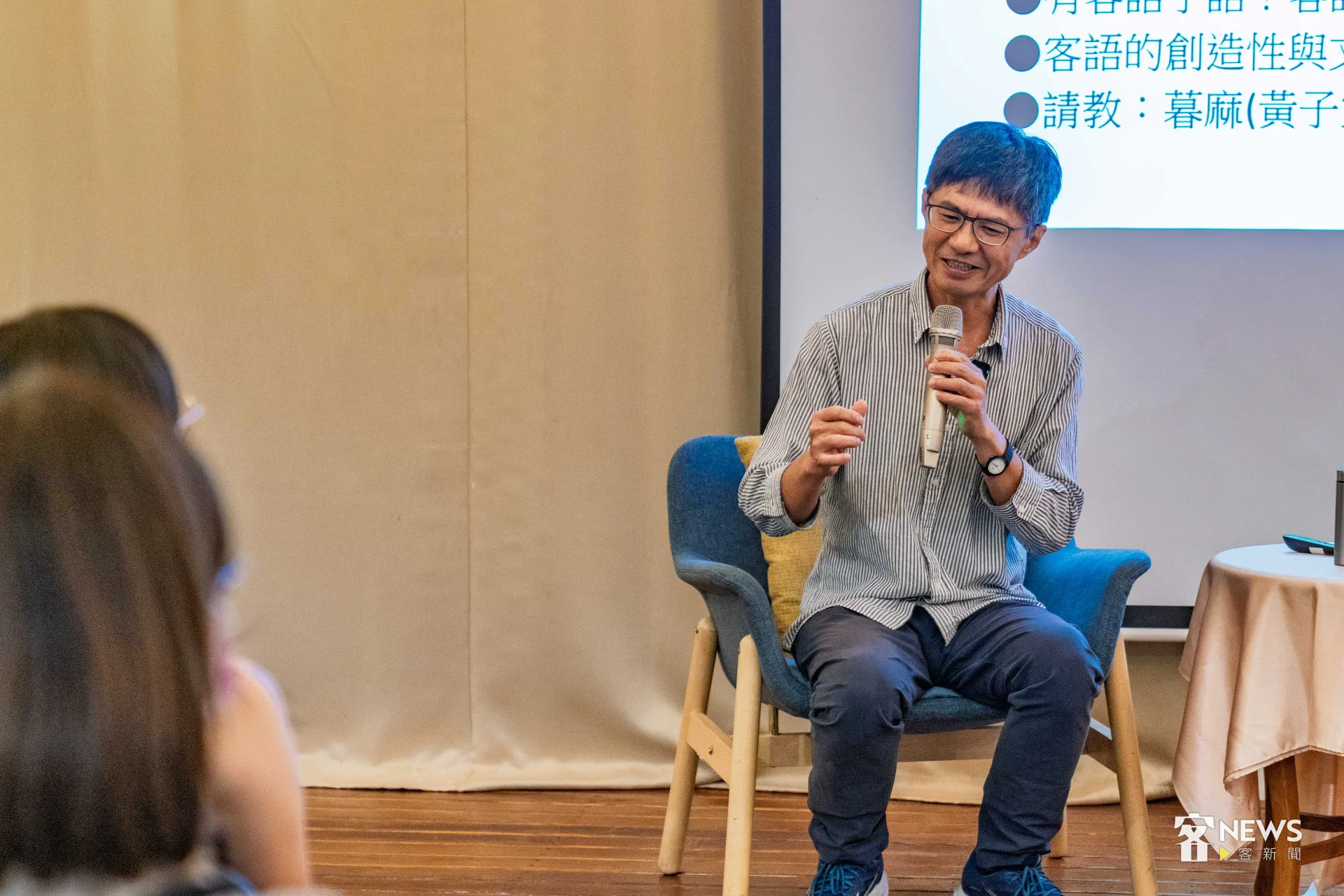 甘耀明透露，他的新書《我的藍鵲公主》有9成都是客語。李台源攝