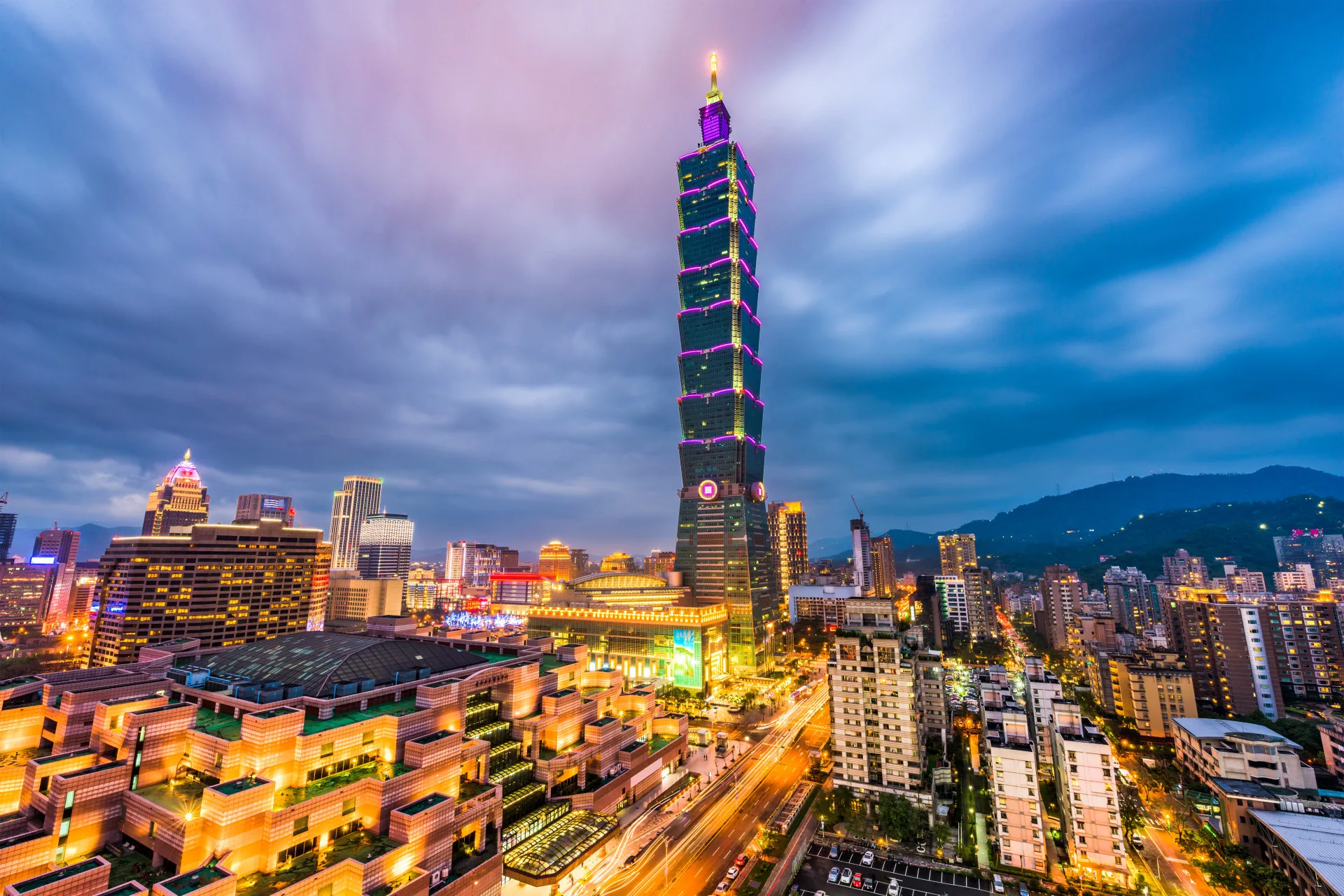 亞洲則有7個城市進入百大，台北排名第60，較去年上升5名次。取自envato圖庫