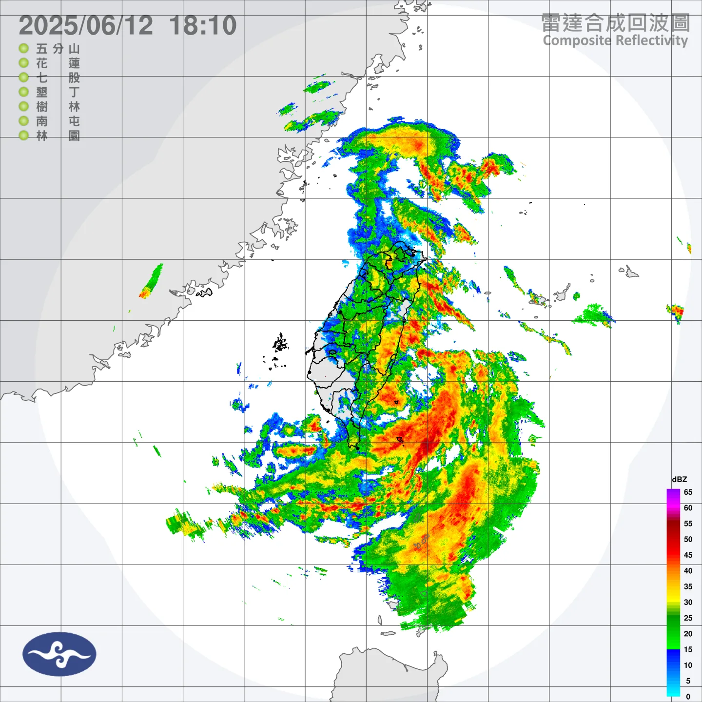 熱帶性低氣壓預估12日晚間登陸花蓮，將為中南部及東部地區帶來豪大雨。