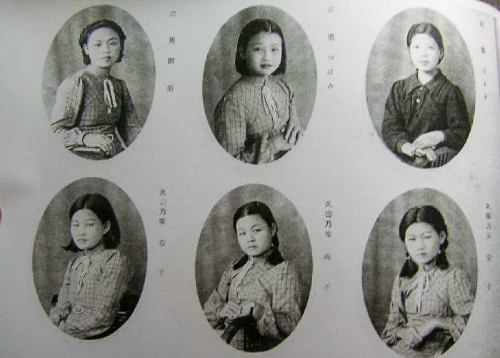 這些當年的竹東鎮紅牌酒女她們的名字，或許不清楚，卻活在泛黃相紙、編曲歌謠與戲院燈光裡。陳權欣翻攝自寫真集