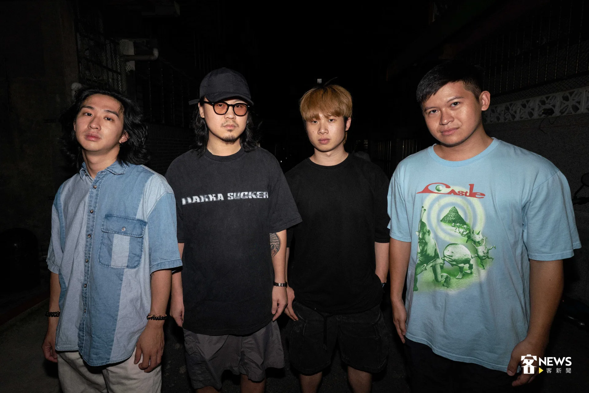 粹垢樂團在創作時態度「很衝」，什麼都想直接表達在歌詞中。宋佩遙攝