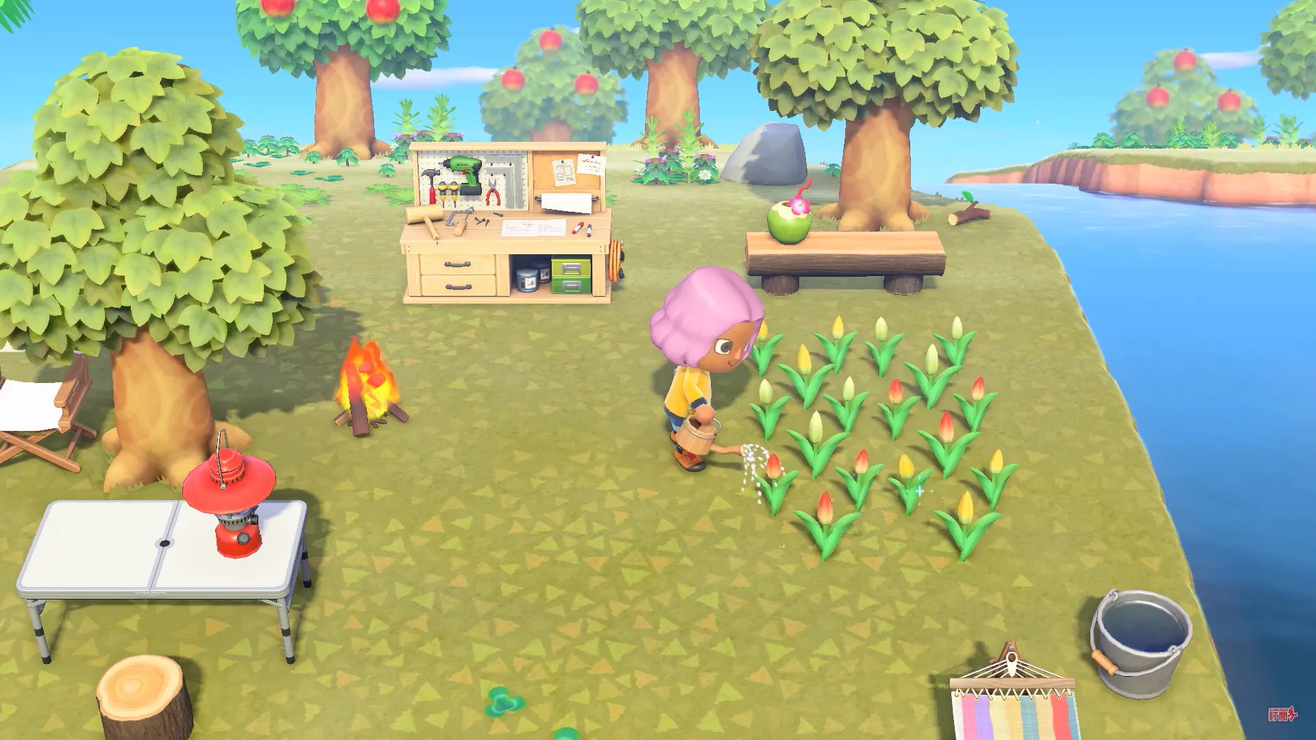 在線上遊戲中偷鄰居的菜，是合理遊戲策略還是討人嫌？在虛擬世界中，多數玩家傾向遵守遊戲中的社會規範與行為標準，但仍有部分玩家違反規範，對他人造成干擾，進而破壞整體社群和諧。示意圖，翻攝任天堂YouTube