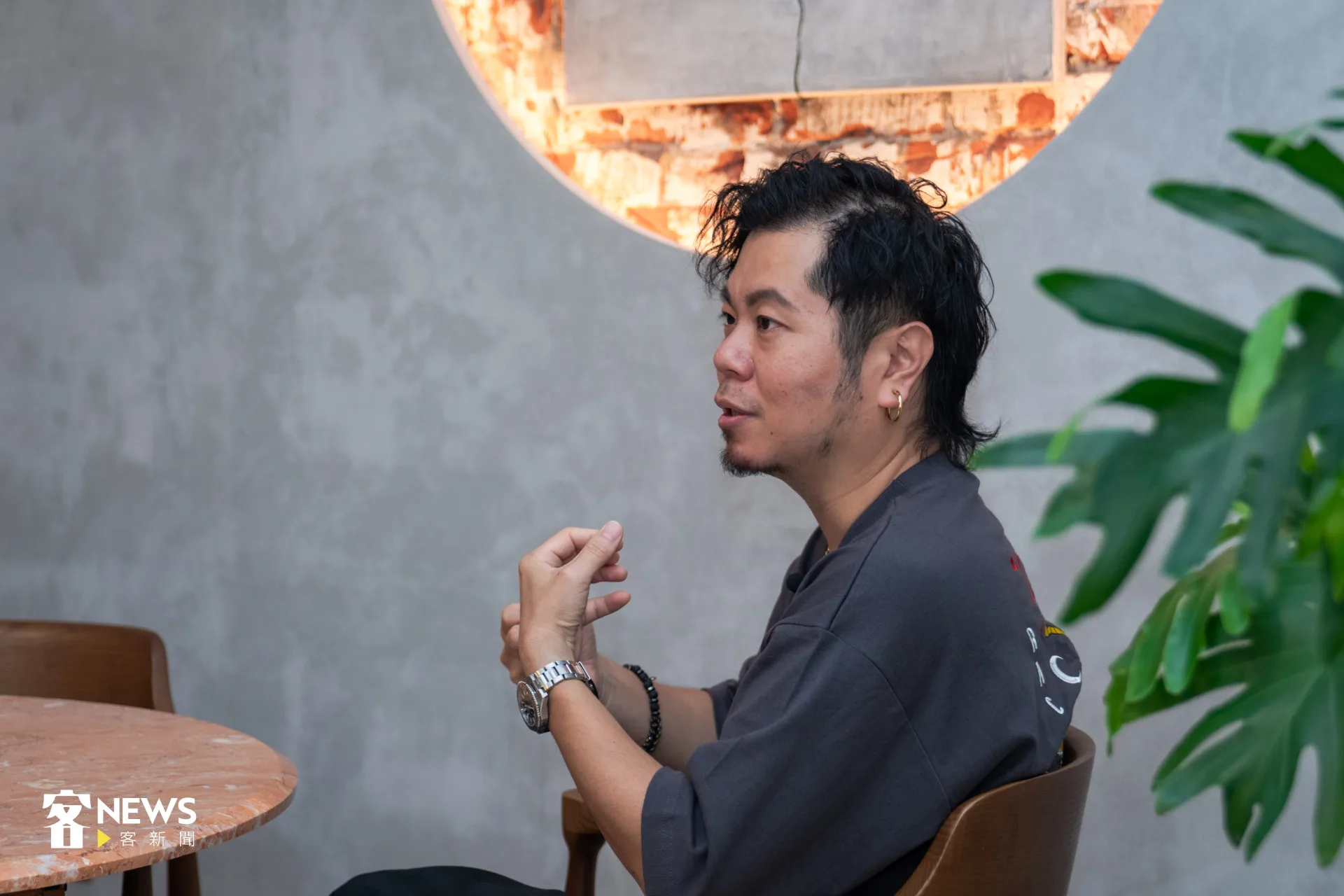 黃子軒認為,文字與音樂若能療癒自己,那也有機會可以療癒別人。宋佩遙攝