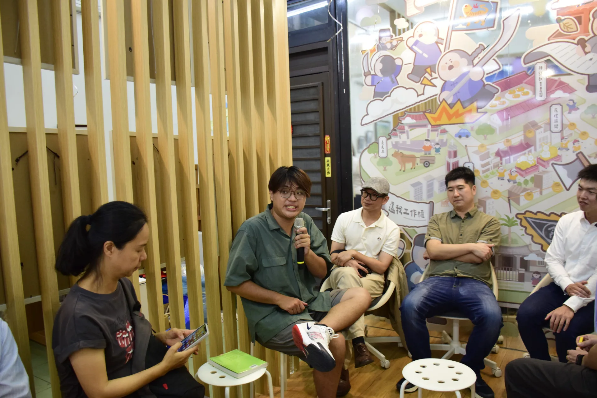 新埔「青年培力工作站」正式啟用，開幕活動吸引各界人士共襄盛舉。在地青年提供