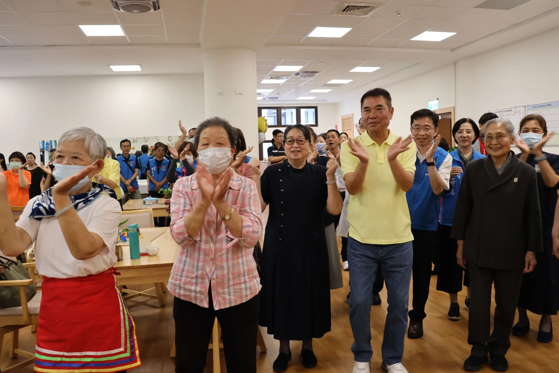 三義首間日照中心揭牌啟用,導入中醫復能以「醫養合一」照顧新模式。