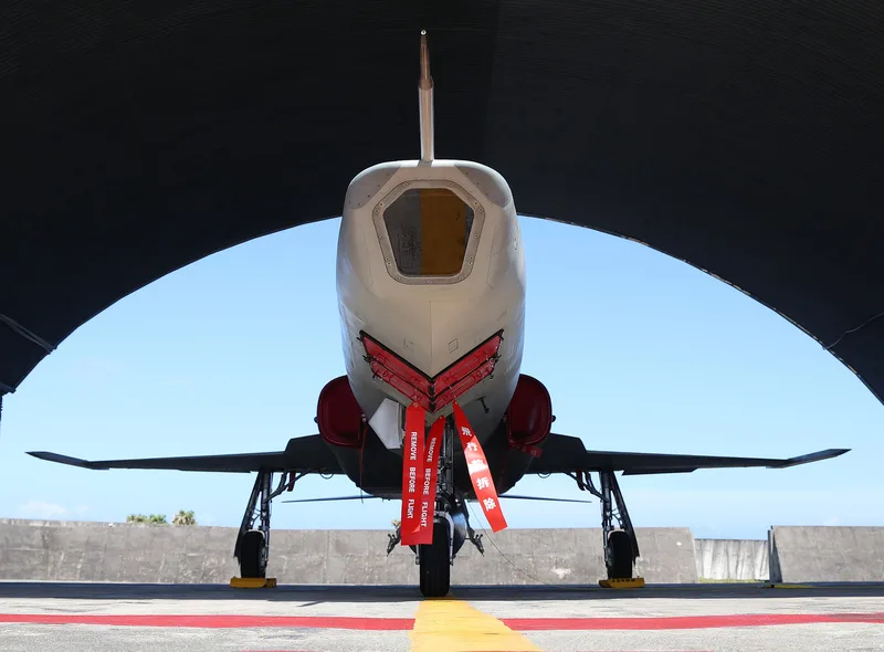 空軍4日將為RF-5E偵察機（圖）舉辦除役典禮，也象徵F-5E/F系列型機將告別台灣天空，3日特別邀請國內外媒體赴花蓮基地進行採訪。中央社