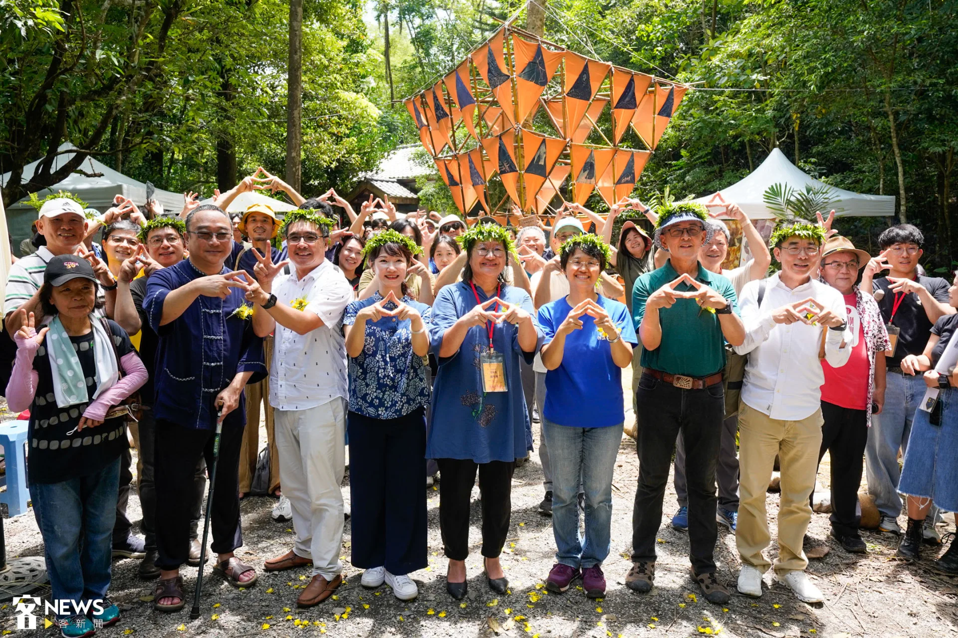 今年黃蝶祭以「立」為主題，象徵30年來與土地共生、紮根農村的實踐歷程。朱愷元攝