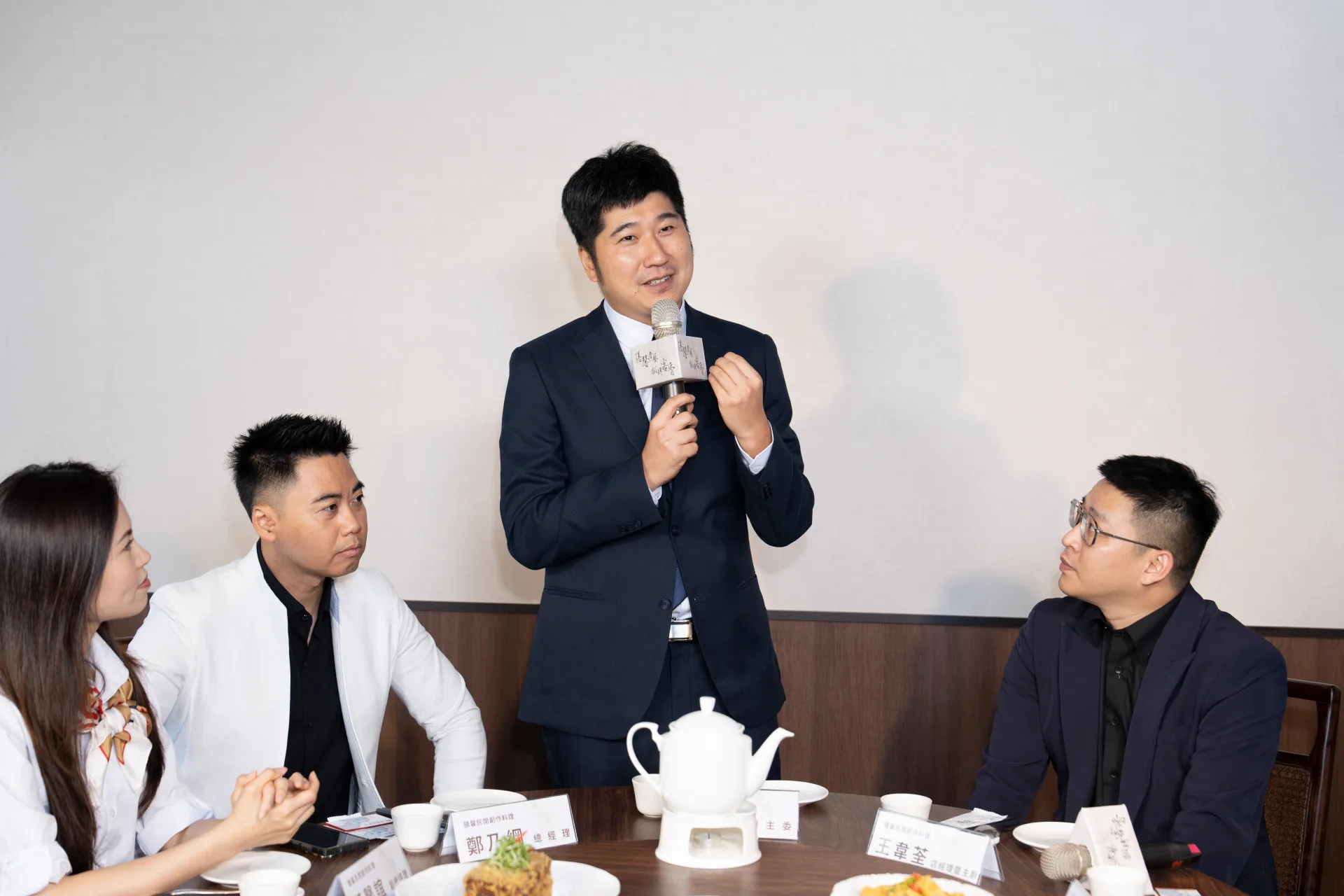 客委會副主委邱星崴說，透過轉譯，客家美食呈現客家「煞猛」精神，讓客家族群的勞動美學與大眾產生新的交流與感動。