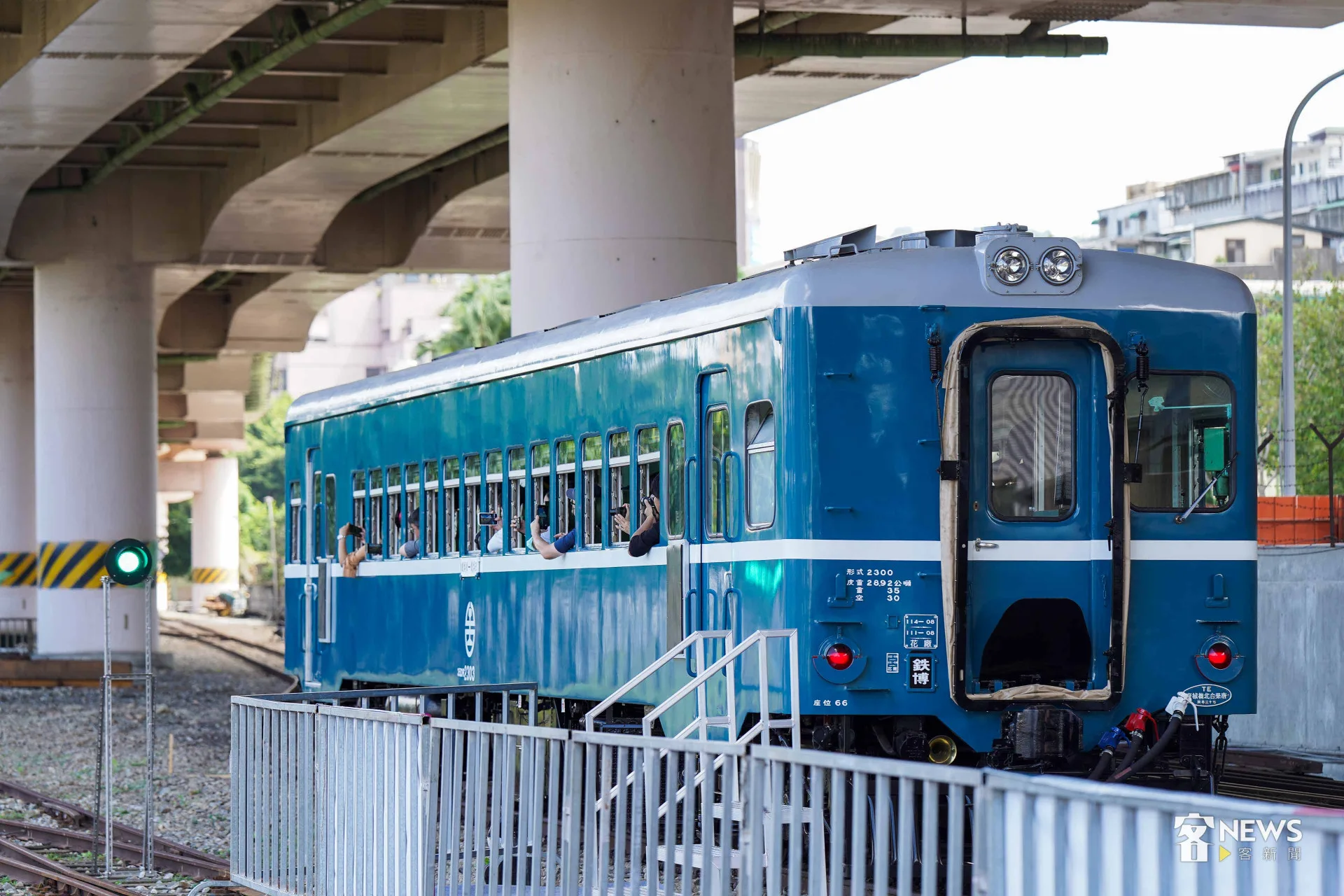 國家鐵道博物館明天將第1階段開幕，屆時將可預約搭乘柴油客車。圖為鐵博館2023年於文博會開放參觀。李台源攝（資料照）