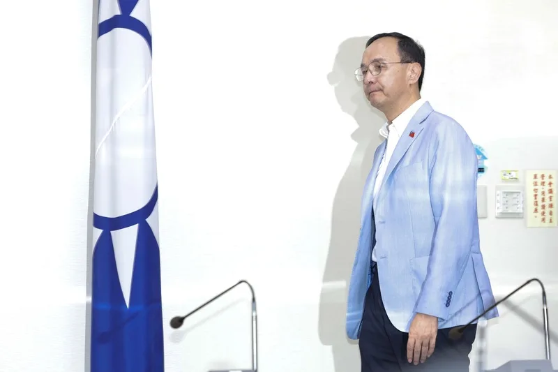 朱立倫表態辭卸國民黨主席職位，在記者會中公開點名台中市長盧秀燕接任。中央社