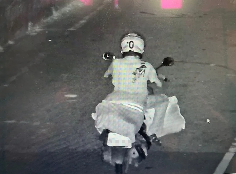 苗栗市經國路4段8月27日、31日,路燈電纜線2度被竊,警方循線查獲2人涉嫌竊盜。苗栗警察分局提供