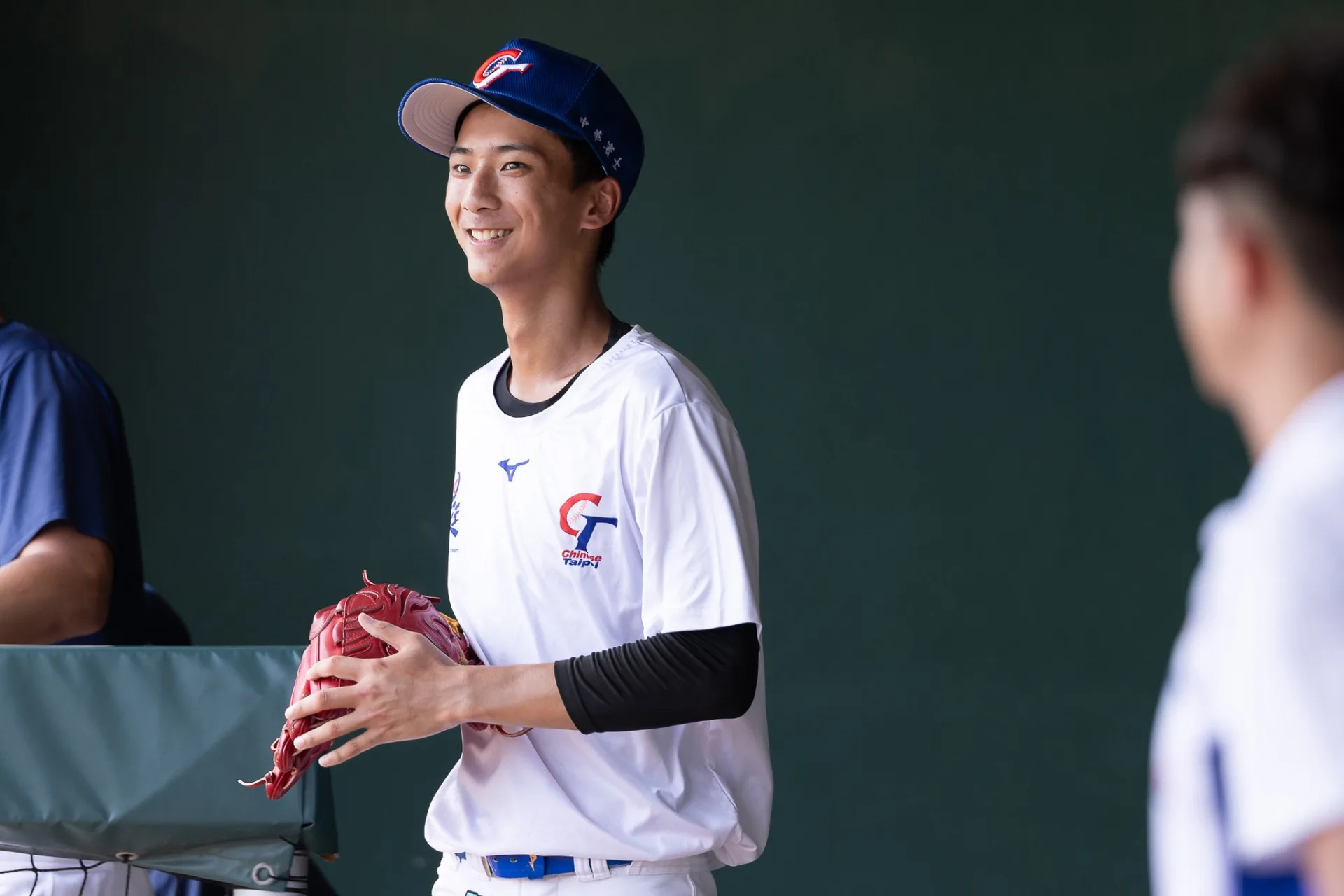 台灣隊這次被分在預賽B組，首戰將與中國隊交手，推出左投「鍾亦恩」先發。他也是西螺瑞春醬油第五代。翻攝自 瑞春醬油公司 臉書