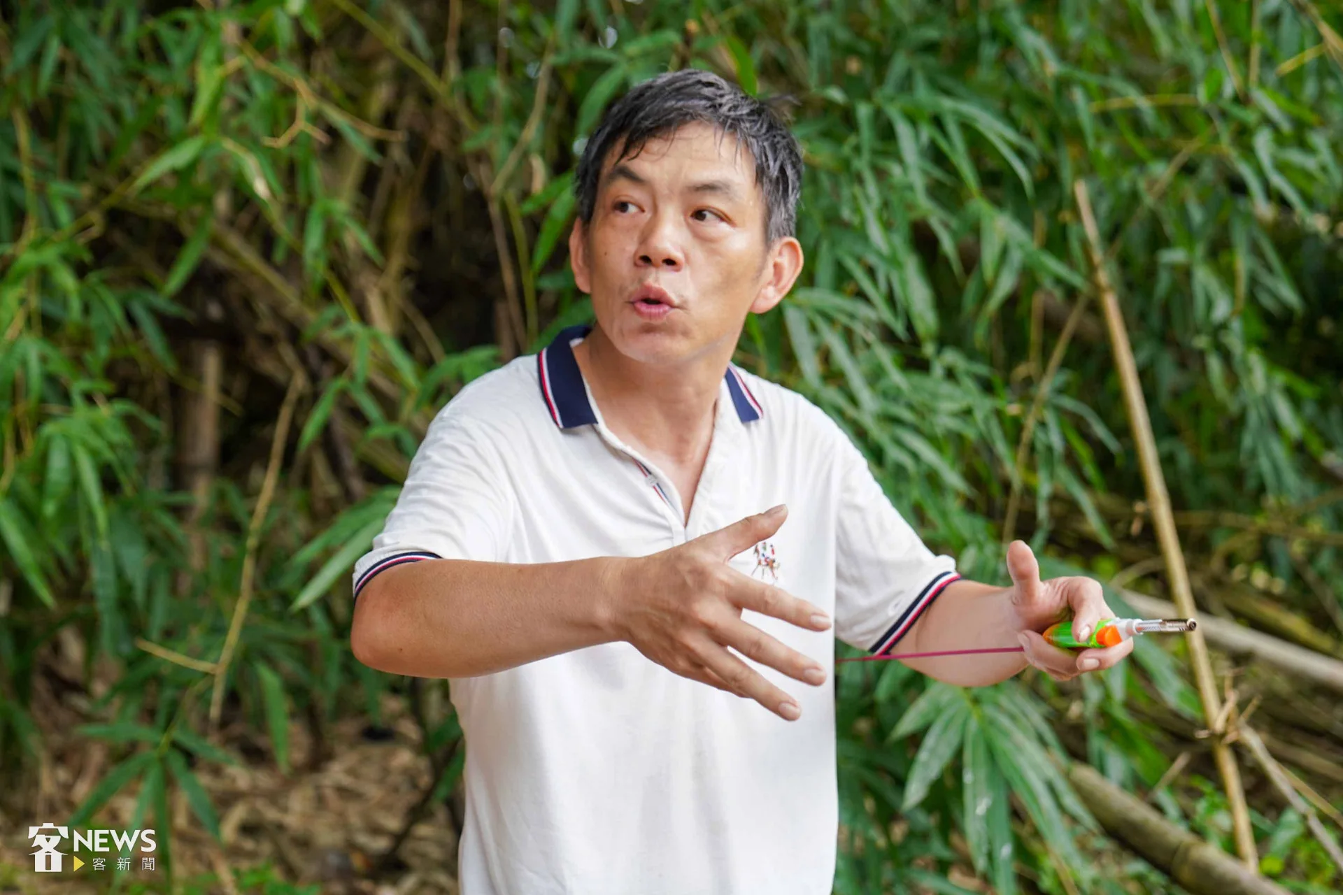 參與製作水燈的徐先生表示,放水燈的傳統傳承一代接一代,從清朝到現在沒有斷過。李台源攝