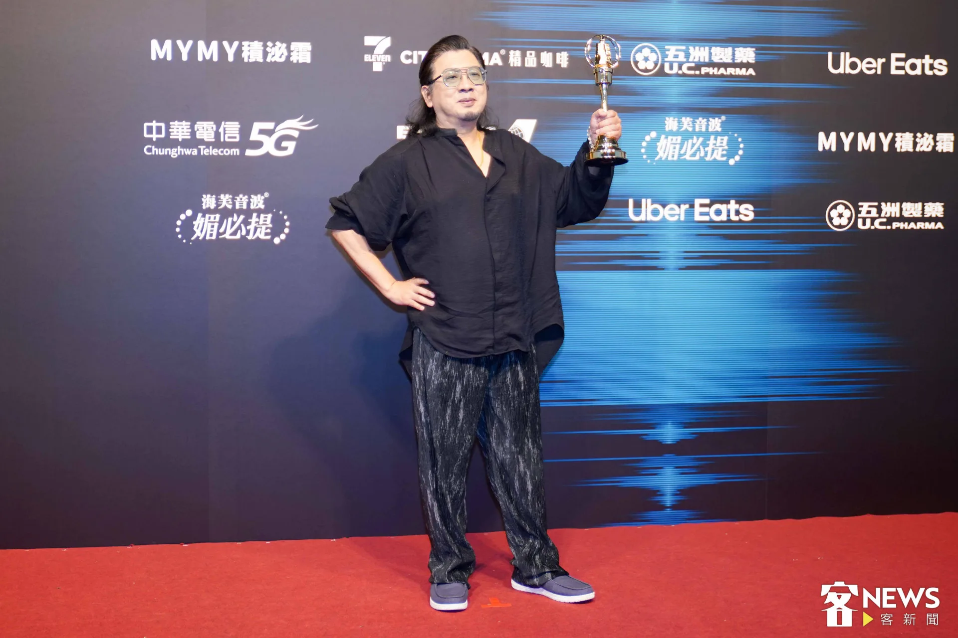 金曲歌王劉劭希以《阿希米亞狂想曲》獲得廣播金鐘獎流行音樂節目主持人獎肯定。朱愷元攝