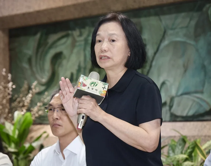 農業部22日前往台中成立前進應變所,由農業部次長杜文珍進駐。中央社