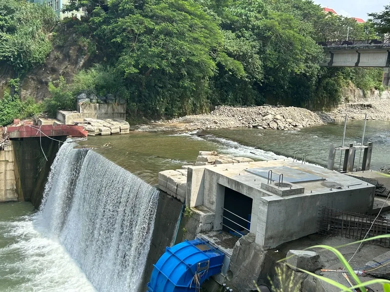 食水嵙溪電廠是全台首座由縣市政府主導開發，並在區域排水設置的小水力發電。中央社