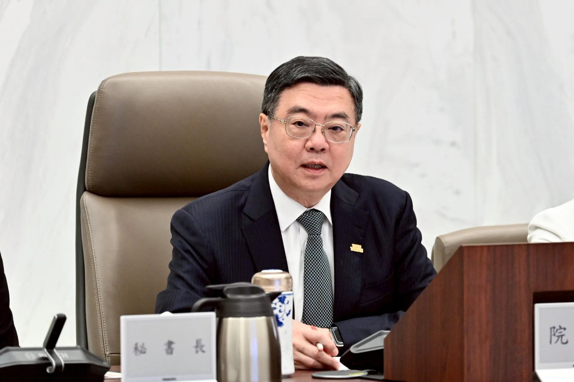 行政院長卓榮泰今天（6日）於行政院會上宣布，因應本土非洲豬瘟疫情，相關禁運、禁宰措施將自11月7日凌晨零時起解除。行政院提供