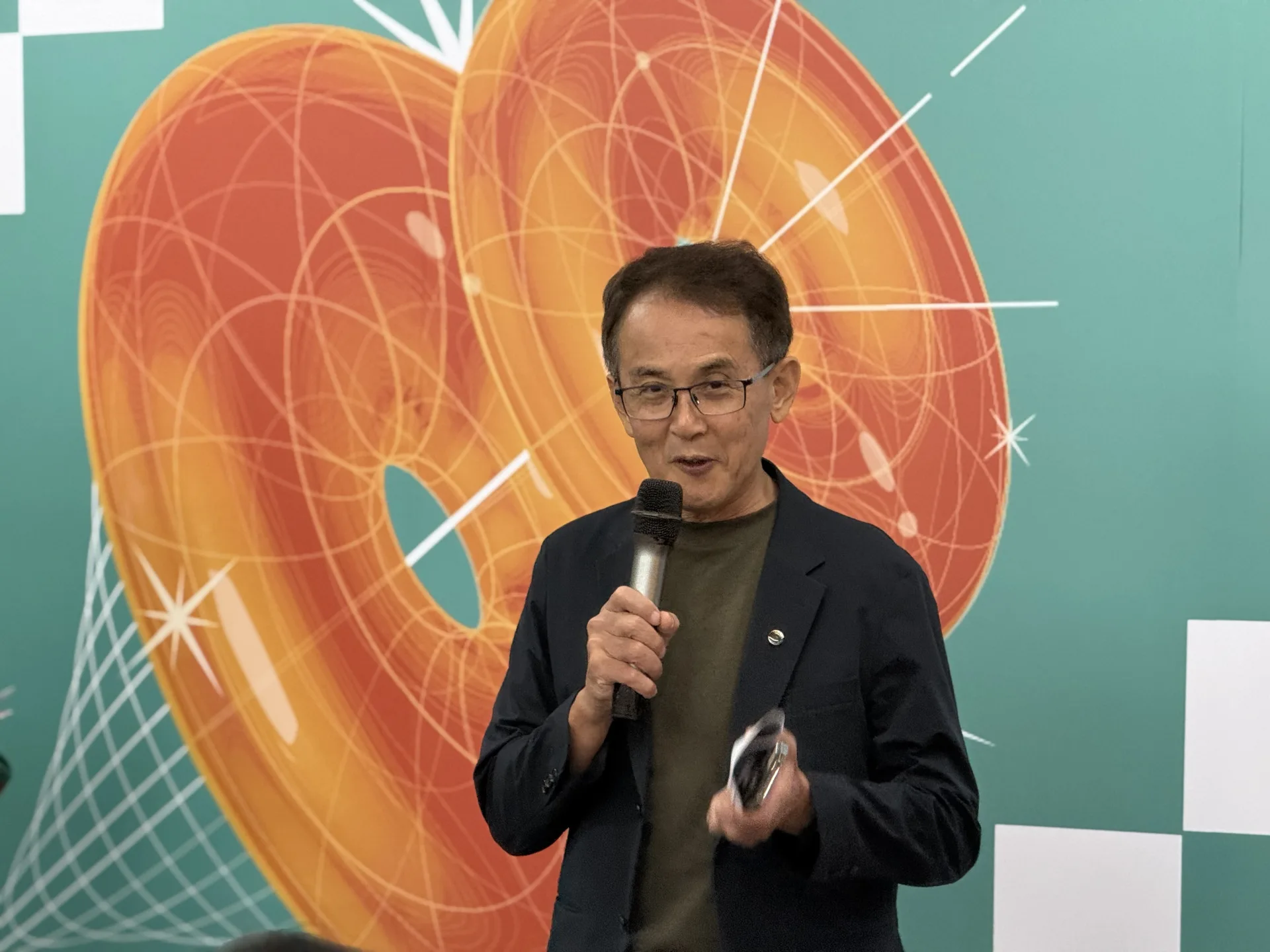 臺北市政府客家事務委員會主任委員吳文德期許未來十年，計畫將持續支持青年。臺北市政府客家事務委員會提供