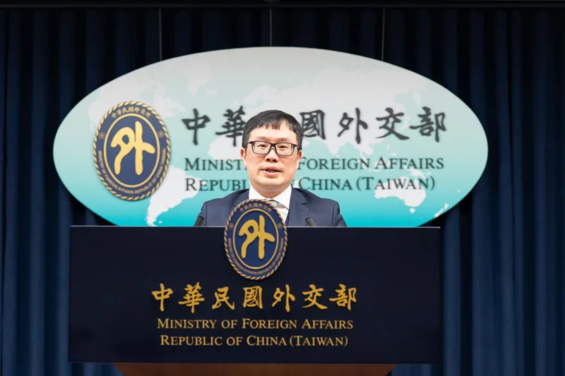 外交部亞東太平洋司副司長劉昆豪9日表示，韓國電子入境卡將台灣列為中國，盼韓方基於民間長久友好關係改正不當稱呼，展現對等誠意。中央社