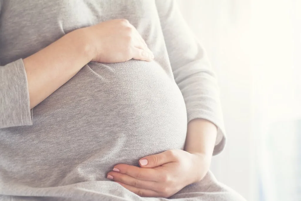 政院提人工生殖法修法　脫鉤代理孕母適用女女同婚
