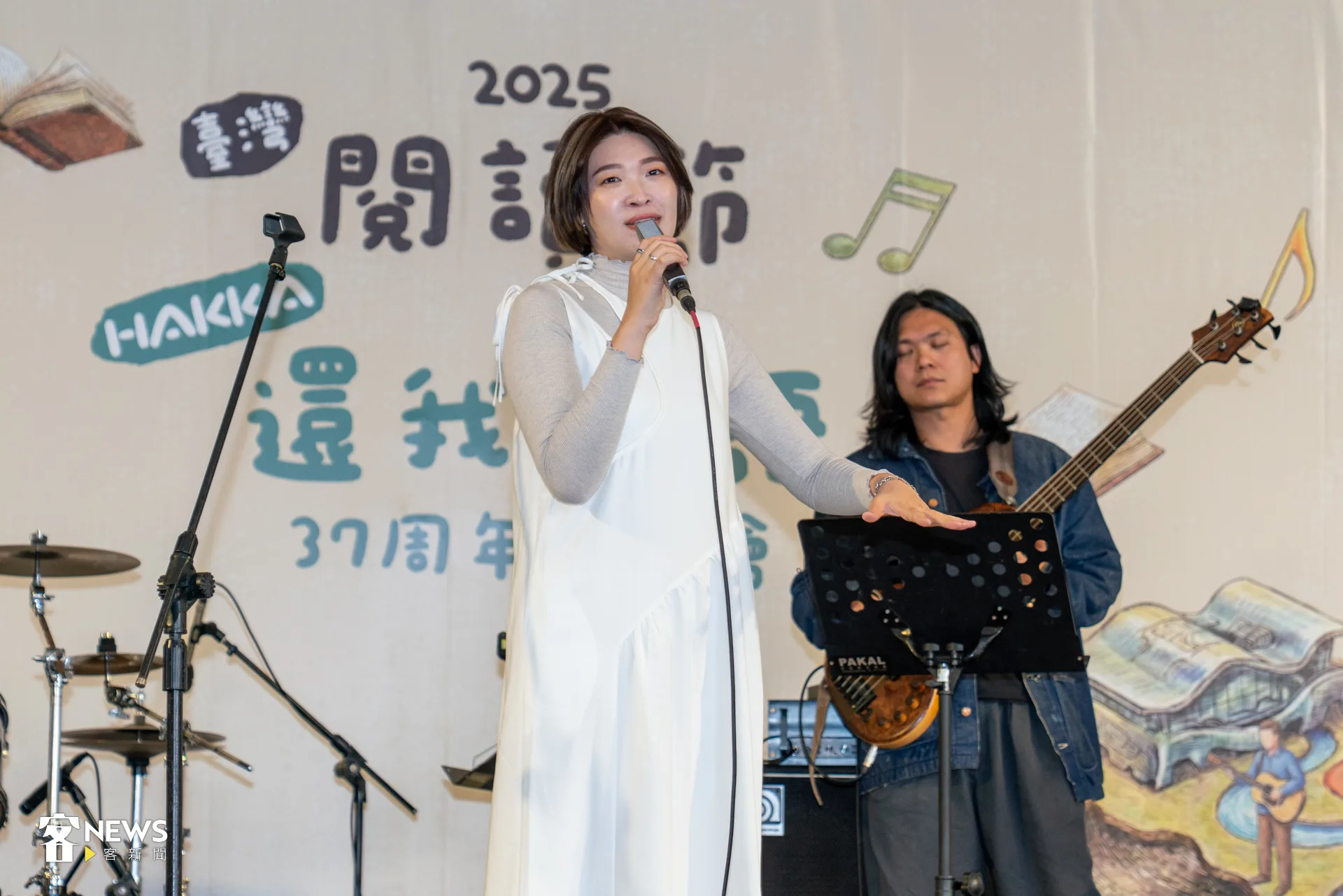 出生於高雄六龜的創作歌手邱淑蟬,洪藝晅攝