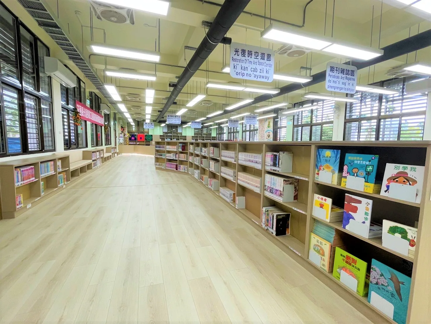 圖書館內部增加閱讀空間多樣性體驗及活動之空間包容性。客委會提供