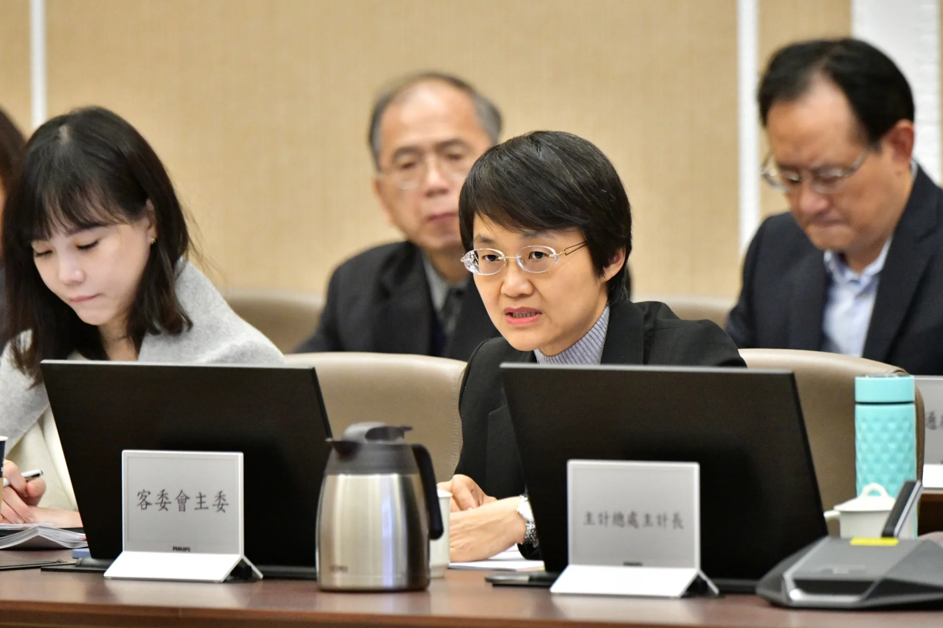 客家委員會主委古秀妃今天在行政院院會報告客家幣成效。行政院提供