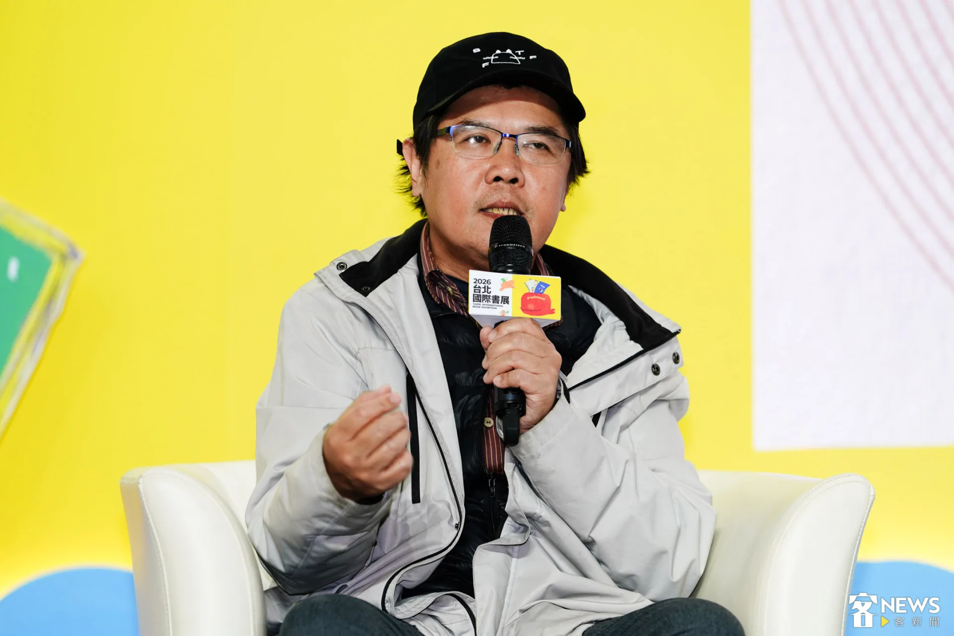 《星空下的黑潮島嶼》導演王傳宗坦言,自己從來沒有雄心壯志要拍一部「偉大的歷史劇」。朱愷元攝