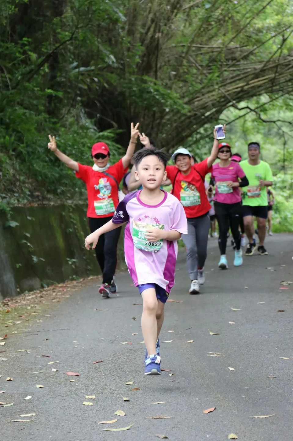 今年更新增「莘莘學子組」,希望培養學生運動習慣,主辦單位歡迎細人仔踴躍參與,一起跑出健康活力。翻攝自Charming Taiwan 臉書