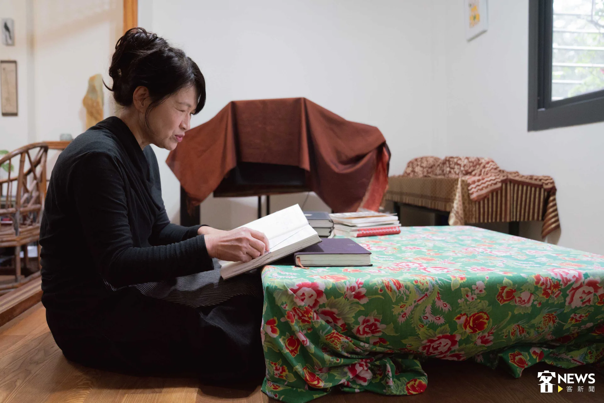羅思容認為,每個人都是時代的承托者,也是創造者,作品不只是為自己而寫,而是給後面的人。范修語攝