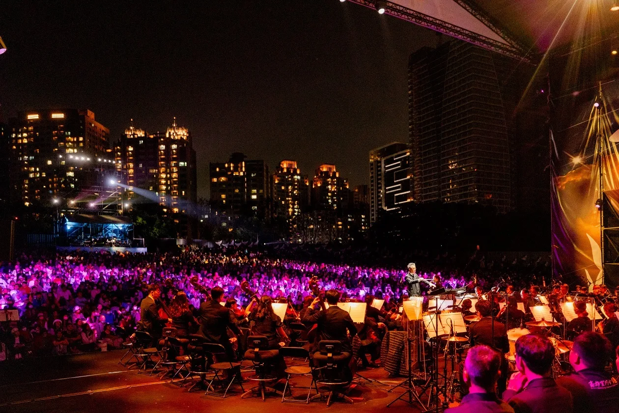 2月28日晚間7時於高雄市立美術館草坡，舉辦「佇在我心Formosa」228紀念草地音樂會。