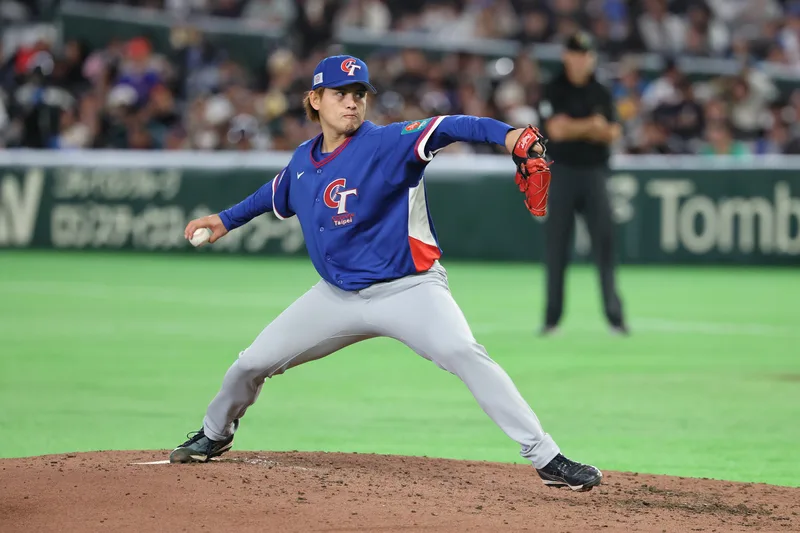 世界棒球經典賽(WBC)C組預賽5日在日本東京巨蛋開打,首戰由台灣隊迎戰澳洲隊。台灣隊後援投手張奕6局下登版化解失分危機。中央社