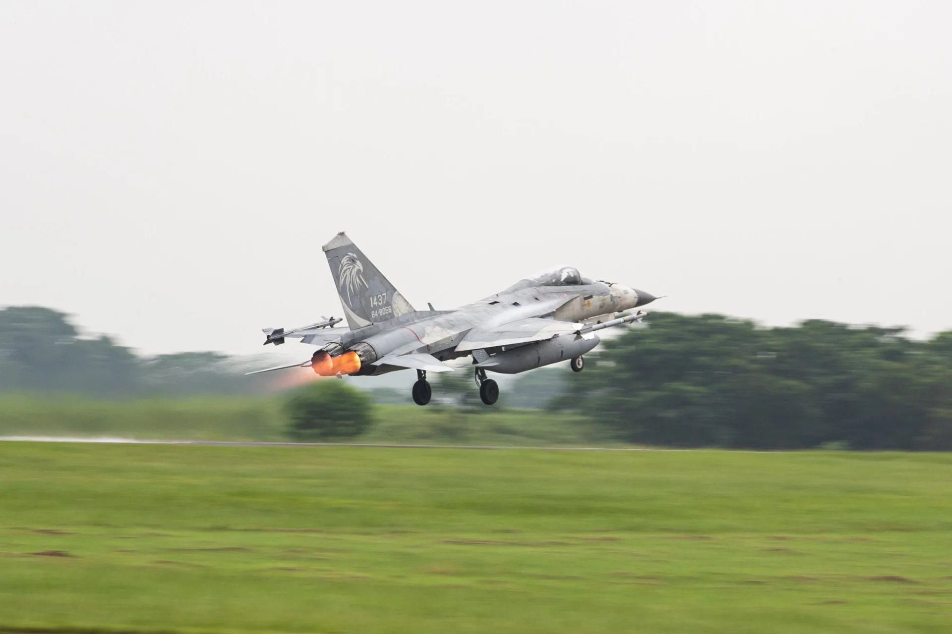 空射雄三即將由IDF經國號戰機掛載,26日進行實彈射擊。國防部提供