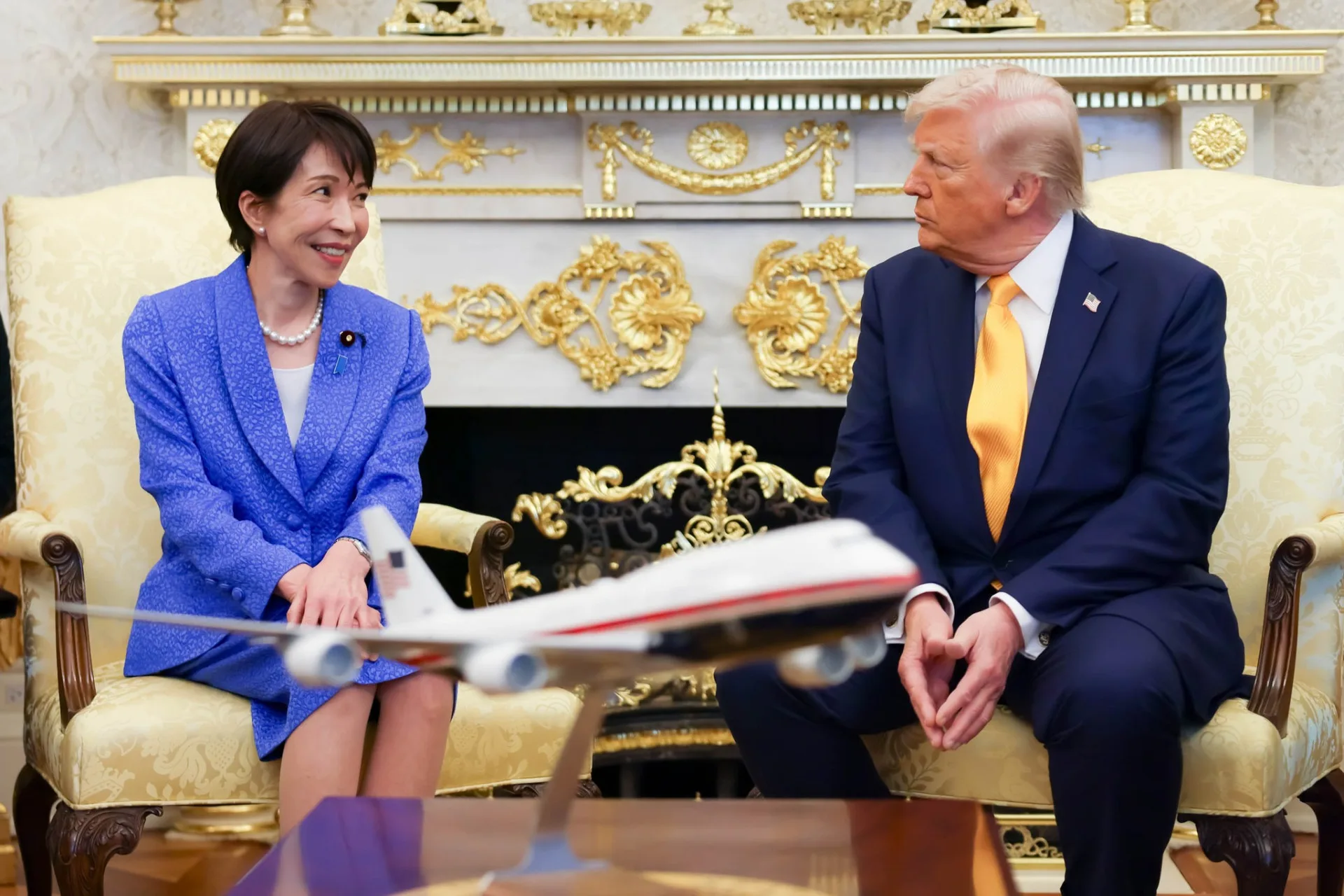 高市早苗訪美與美國總統川普會談，川普希望日本派艦隊到波斯灣。翻攝日本首相官邸臉書